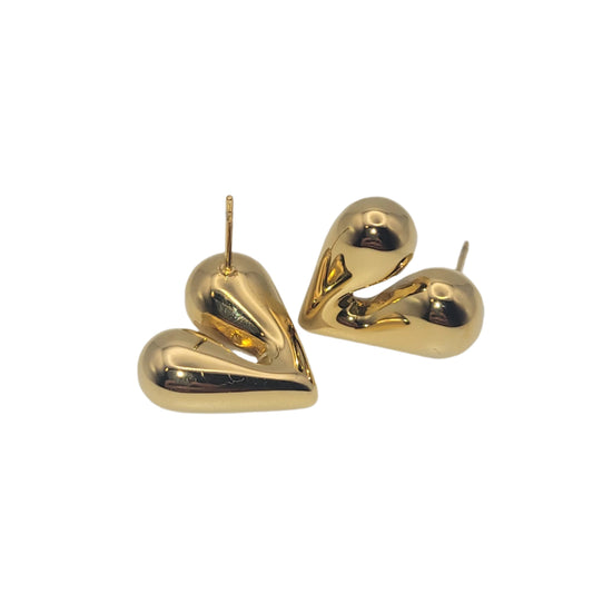 18kt Plated Love Heart Earrings.